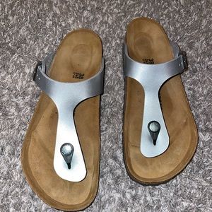 Gizeh Brikenstocks- NEVER WORN!